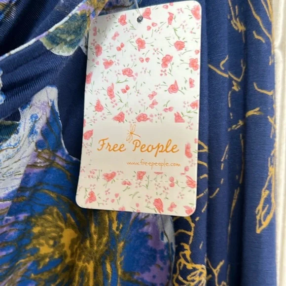 Free People navy wide sleeve blouse NWT host pick - Picture 3 of 10